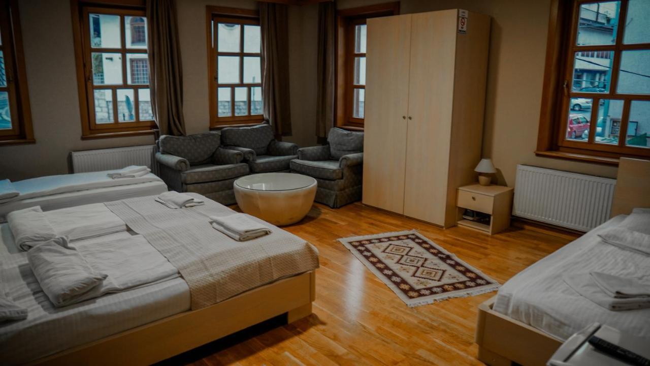 Sky Hotel Сараево Екстериор снимка